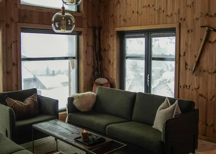 With Sauna And Views Over Hallingdal 度假居 *