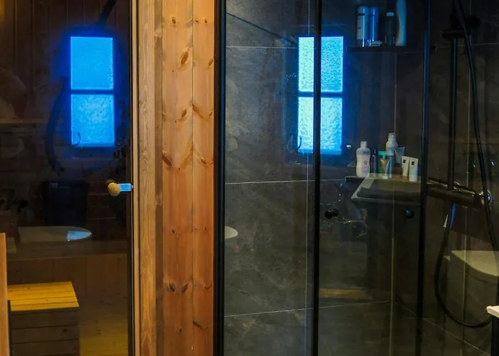 度假居 With Sauna And Views Over Hallingdal Flå